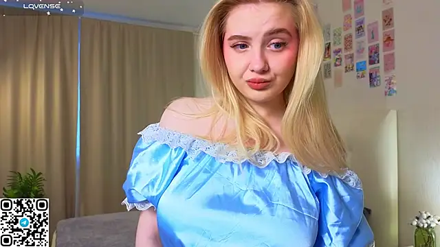 oliviabr0wn0 online show from 11-07-25, 02:11