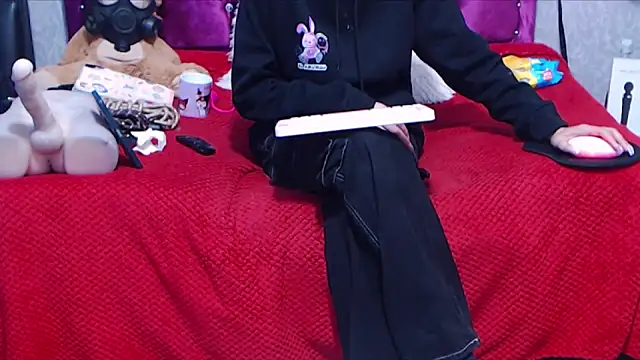 Snapshot of AyshaScott chatting on 09-09-25, 12:59 AyshaScott online show from 09-09-25, 12:59