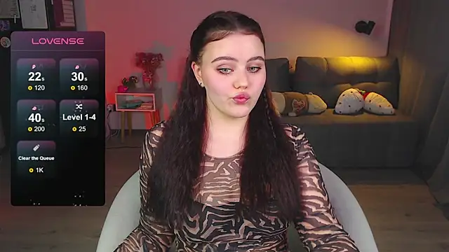 Snapshot of sensual_me chatting on 02-21-25, 01:33 sensual me online show from 02-21-25, 01:33