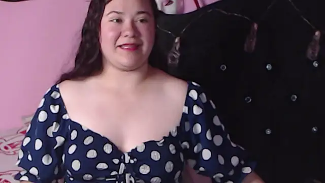 NikkiRous  online show from 12-31-24, 04:25