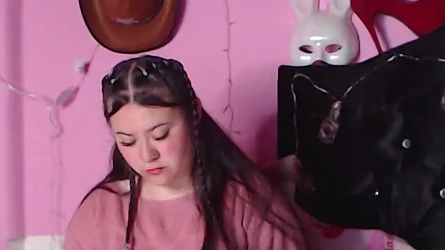 NikkiRous  online show from 01-16-25, 04:50
