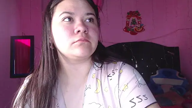 NikkiRous  online show from 10-11-25, 12:15