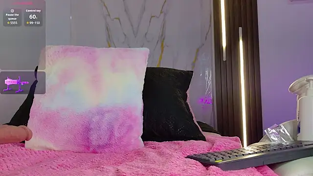 mia 099 online show from 10-24-25, 08:38