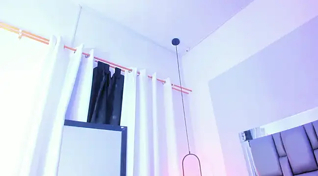 Emily Gil1 online show from 03-17-25, 04:33