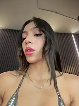 Ema azel online show from 02-06-26, 01:47