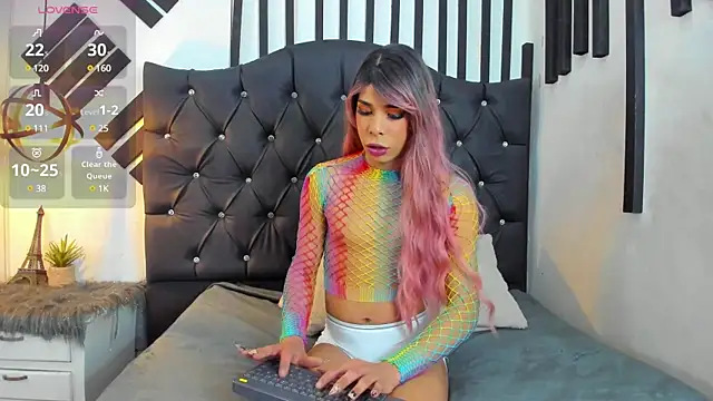 Snapshot of Giorgina_Parado chatting on 03-06-25, 04:08 Giorgina Parado online show from 03-06-25, 04:08