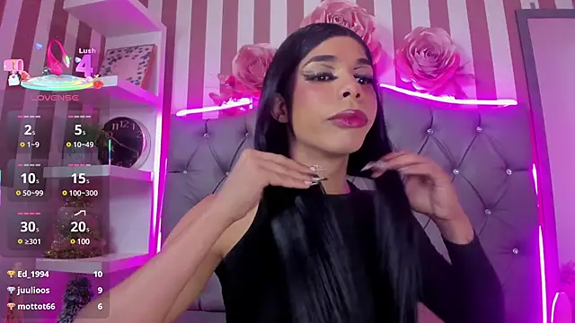 Snapshot of Giorgina_Parado chatting on 03-10-25, 07:32 Giorgina Parado online show from 03-10-25, 07:32