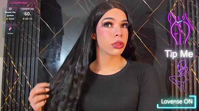 Snapshot of Giorgina_Parado chatting on 10-25-25, 04:20 Giorgina Parado online show from 10-25-25, 04:20