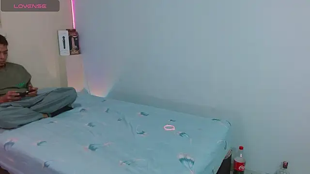 KokoAndRin online show from 01-02-25, 10:33