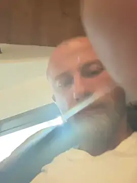 BIGWHITECOCKDOC36 online show from 01-23-25, 12:19