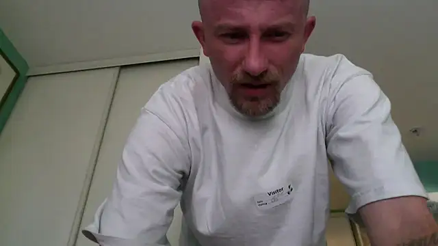 BIGWHITECOCKDOC36 online show from 10-03-25, 11:24