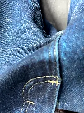 BIGWHITECOCKDOC36 online show from 10-08-25, 04:37