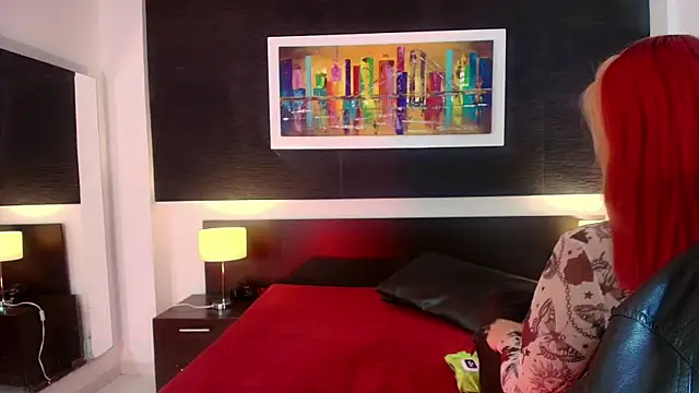 EvaaFoxxy1 online show from 08-09-26, 12:21