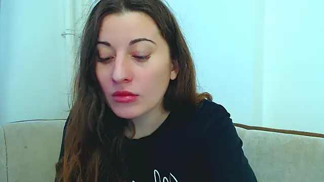 Helen Adams  online show from 01-25-25, 08:42