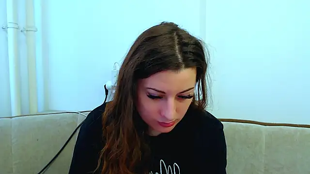 Helen Adams  online show from 03-21-25, 08:28