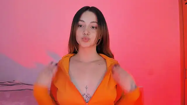 annie mora online show from 11-28-25, 01:41