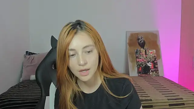 Snapshot of annie_mora chatting on 02-13-26, 01:34 annie mora online show from 02-13-26, 01:34