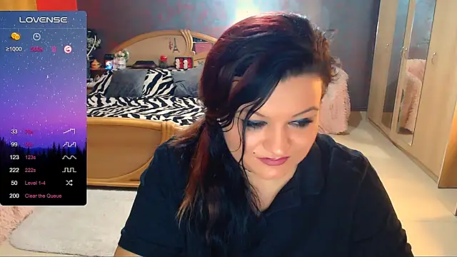 Ariellefoxy online show from 12-16-24, 07:04