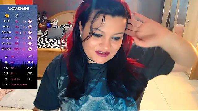 Ariellefoxy online show from 12-23-24, 10:12