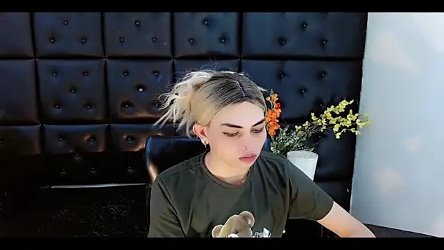 Snapshot of Daniela_Pink_ chatting on 02-11-26, 07:30 Daniela Pink online show from 02-11-26, 07:30