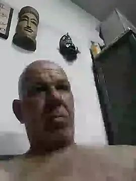 FabiQuilmes online show from 01-14-25, 12:11