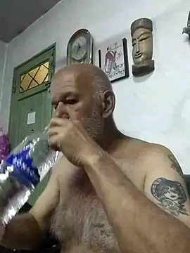 FabiQuilmes online show from 03-05-26, 02:35