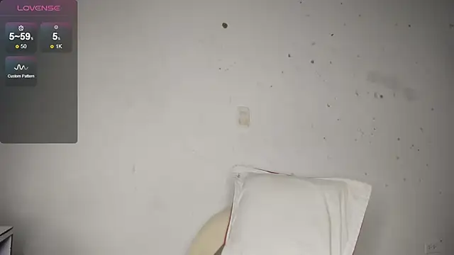 Snapshot of Tahira_21_ chatting on 01-18-25, 07:26 Tahira 21 online show from 01-18-25, 07:26