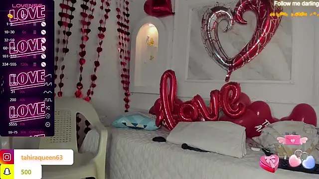 Snapshot of Tahira_21_ chatting on 02-12-25, 01:09 Tahira 21 online show from 02-12-25, 01:09