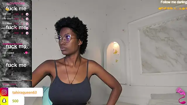 Snapshot of Tahira_21_ chatting on 02-24-25, 07:41 Tahira 21 online show from 02-24-25, 07:41