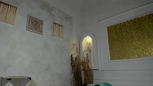 Snapshot of Tahira_21_ chatting on 10-08-25, 07:33 Tahira 21 online show from 10-08-25, 07:33