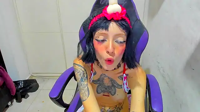 barbara anal squirt  online show from 01-28-25, 05:54