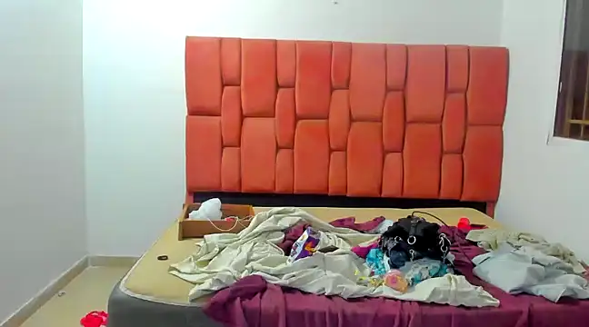 barbara anal squirt  online show from 02-11-25, 04:22