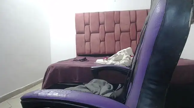barbara anal squirt  online show from 02-14-25, 03:22
