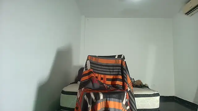 barbara anal squirt  online show from 06-25-26, 05:12