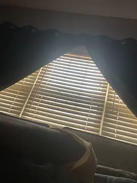 Snapshot of chaos1984 chatting on 03-10-25, 01:54 chaos1984 online show from 03-10-25, 01:54