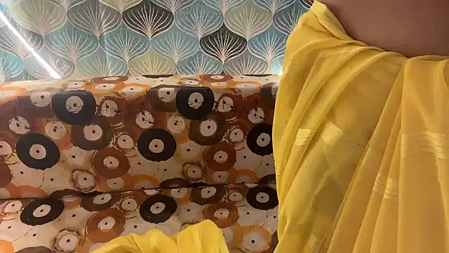 shuhana  online show from 12-04-25, 04:55