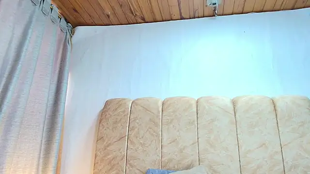 Zoe Curvy online show from 11-26-25, 12:39