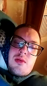 Snapshot of 420getsmehorny chatting on 12-06-24, 02:35 420getsmehorny online show from 12-06-24, 02:35