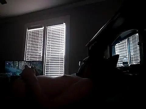 Snapshot of 420getsmehorny chatting on 09-12-25, 01:44 420getsmehorny online show from 09-12-25, 01:44