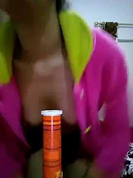 Snapshot of altinya chatting on 03-04-25, 08:05 altinya online show from 03-04-25, 08:05