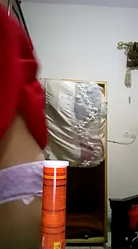 Snapshot of altinya chatting on 03-08-25, 11:28 altinya online show from 03-08-25, 11:28