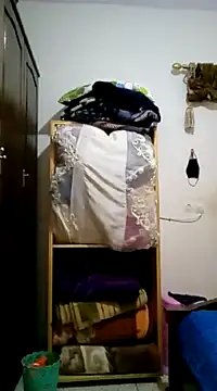 Snapshot of altinya chatting on 03-14-25, 02:41 altinya online show from 03-14-25, 02:41