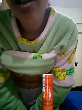 Snapshot of altinya chatting on 03-17-25, 03:47 altinya online show from 03-17-25, 03:47