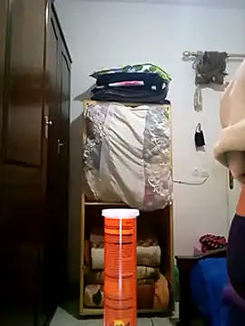 Snapshot of altinya chatting on 03-20-25, 03:58 altinya online show from 03-20-25, 03:58