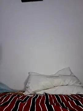 Snapshot of altinya chatting on 10-17-25, 07:00 altinya online show from 10-17-25, 07:00