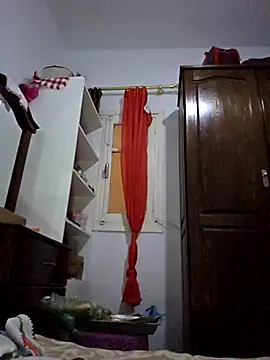 Snapshot of altinya chatting on 10-19-25, 02:56 altinya online show from 10-19-25, 02:56