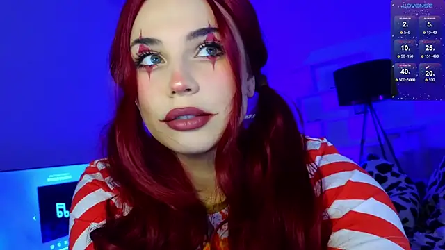 Snapshot of Katerinchik chatting on 10-25-25, 05:40 Katerinchik online show from 10-25-25, 05:40