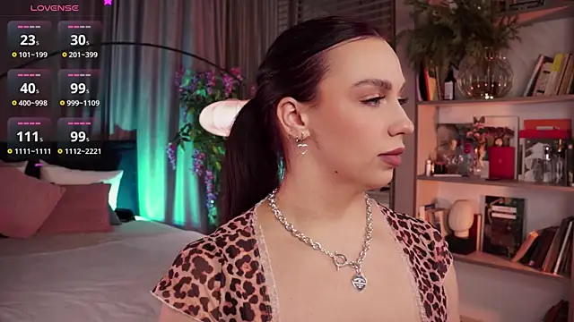 LunaNight online show from 01-14-25, 11:48