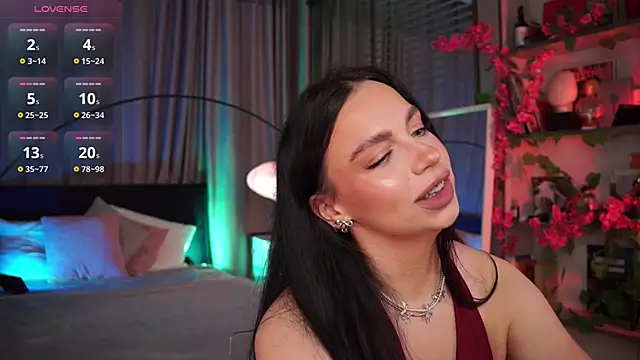 LunaNight online show from 09-21-25, 08:43