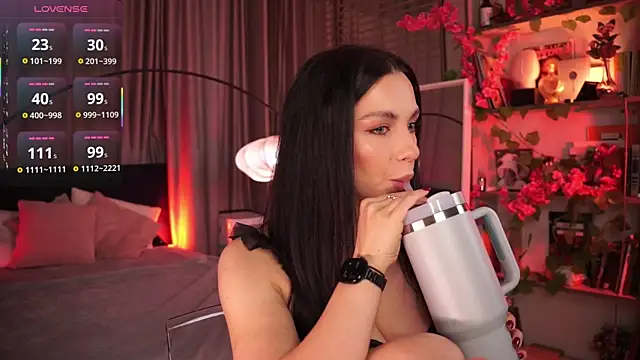 LunaNight online show from 09-27-25, 08:47